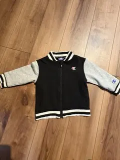 チャンピョン　ブルゾン