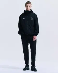 ．様専用‼️F.C.Real Bristol ブラックナイロンセットアップ