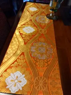 テーブルランナー帯