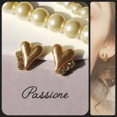 【一点物】ゴールドハート＆３連クリスタル ピアス/イヤリング