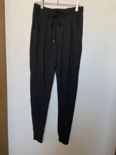 FEATHERS ブラック ジョガー パンツ 【M 】ストレッチ 黒