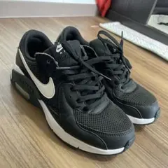 ナイキエアマックス25