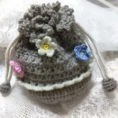 グレー 刺繍 かぎ針編み 巾着袋 ハンドメイド ポーチ