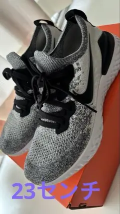 NIKE Epic React Flyknit2 23センチのサムネイル