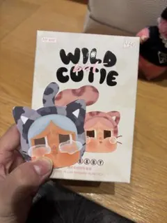 POP MART WILD CUTIE CRY BABY