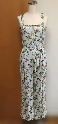 フリーズマート　ミントカラー　花柄 サロペット オールインワン　美品のサムネイル