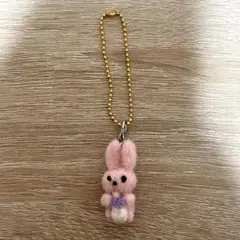 羊毛フェルト　あかちゃんうさぎ　キーホルダー