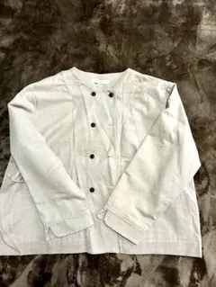 美品　tsukuru＆Lin ベージュ ノーカラージャケット