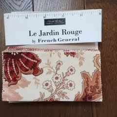moda Le Jardin Rouge チャームパックの半分のサイズです