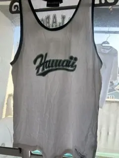 タンクトップ