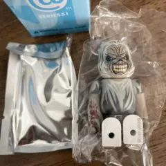 BE@RBRICK ベアブリック シリーズ51 アイアンメイデン 裏