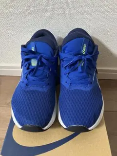 1足です。asics Laserbeam＊24センチ