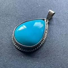 ターコイズ　希少　シルバー900 ナバホ　インディアンジュエリー　ペンダント
