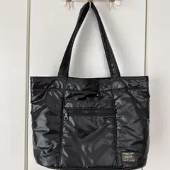 PORTER CIRE（シーレ）ブラックトートバッグ　光沢素材　男女兼用のサムネイル