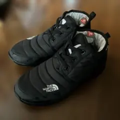 美品　THE NORTH FACE スニーカー　アウトドア