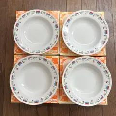 スヌーピー　陶器皿　スープ皿4枚セット