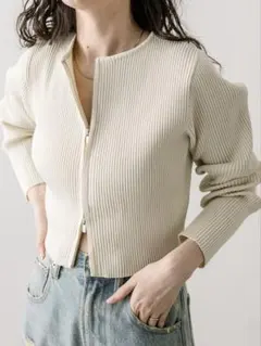 mline Wジップニット ベージュ （F） ミスティック