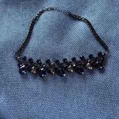 クリスタル　チョーカー　ブルー・ブラック