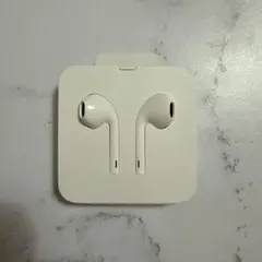 Apple 有線イヤホン Lightning コネクタ ホワイト
