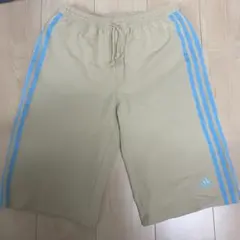 adidas 水着