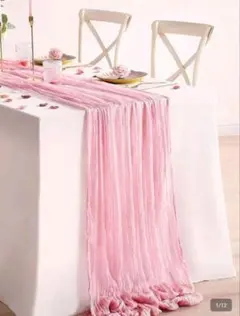 結婚式　ウェルカムスペース　テーブルクロス　ピンク