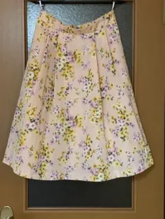 《超美品》Couture brooch 花柄ひざ丈フレアスカート　38