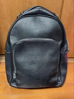 ZARA フェイクレザー リュックサック 黒