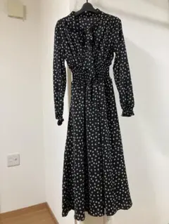 レトロ小花柄長袖マキシワンピース　ウエストシャーリング　M