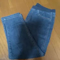 ユニクロ クロップドパンツ デニムパンツ XLのサムネイル