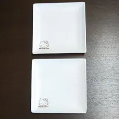 非売品！HELLO KITTY四角いおさら2枚セット