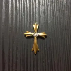 お*店様 美品☆K10 クロス ネックレスのサムネイル