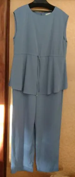 新品未使用　ブルー サロペット サイズF
