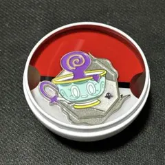 【韓国限定】ポケモンフォレスト ランダムピンバッチ ヤバチャのサムネイル