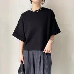 【新品】ボンディング袖折り返しPO frame ブラック　ポンチ素材　晩夏　秋のサムネイル