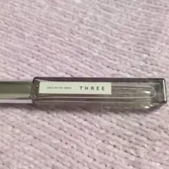 THREE DAYS IN THE TREES オードトワレ 9mLのサムネイル