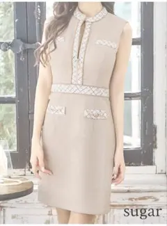 ローブドフルール　DEAベージュ ノースリーブ タイトドレス