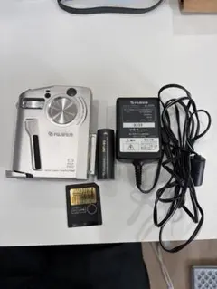 FUJIFILM finepix F402 CCDセンサー コンデジ - メルカリ