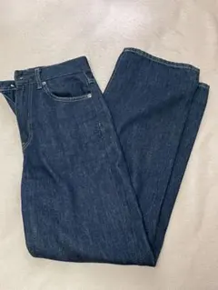 ユニクロ　ワイドストレートジーンズ　レディース　23 NAVY69