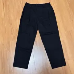 ユニクロ　テーパードパンツ　レディース