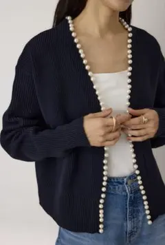 新品未使用【crie conforto】パールトリミングカーディガン