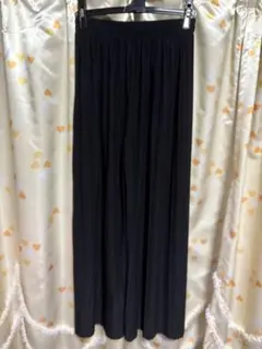 ブラック ガウチョパンツ 伸縮性