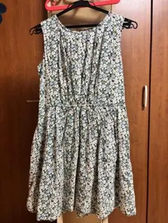 GAP kids 花柄ワンピース　ノースリーブ　XXL 160cm