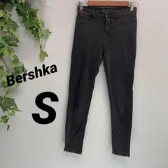 【Bershka】ベルシュカ デニムパンツ ジーンズ S 黒 ストレート 美品