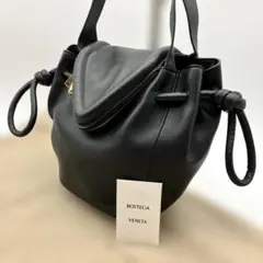 Item thumbnail for item 1b917cf3-f6a0-4a29-88e0-8647185bffca