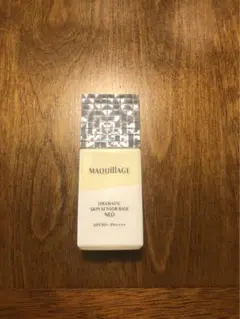 MAQUILLAGE ドラマティックスキンセンサーベース NEO イエロー