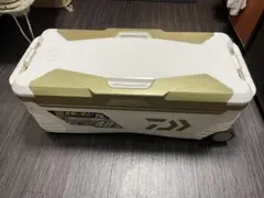 Item thumbnail for item 857f24e6-9154-4355-999a-26f207f7892d