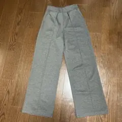H&M 濃グレー　ストレッチストレートパンツ