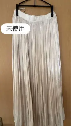 ホワイト プリーツスカート M mrd022