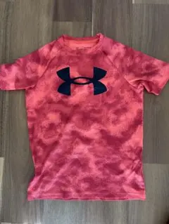 Under Armour ピンクカモフラTシャツ YXL