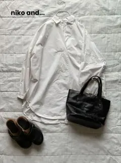 ニコアンド❤️うしろ可愛いホワイトコットン長袖チュニックシャツ